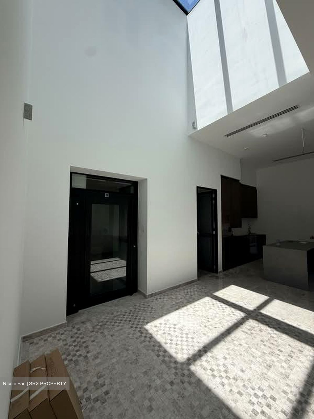 Midtown Modern (D7), Apartment #558633311